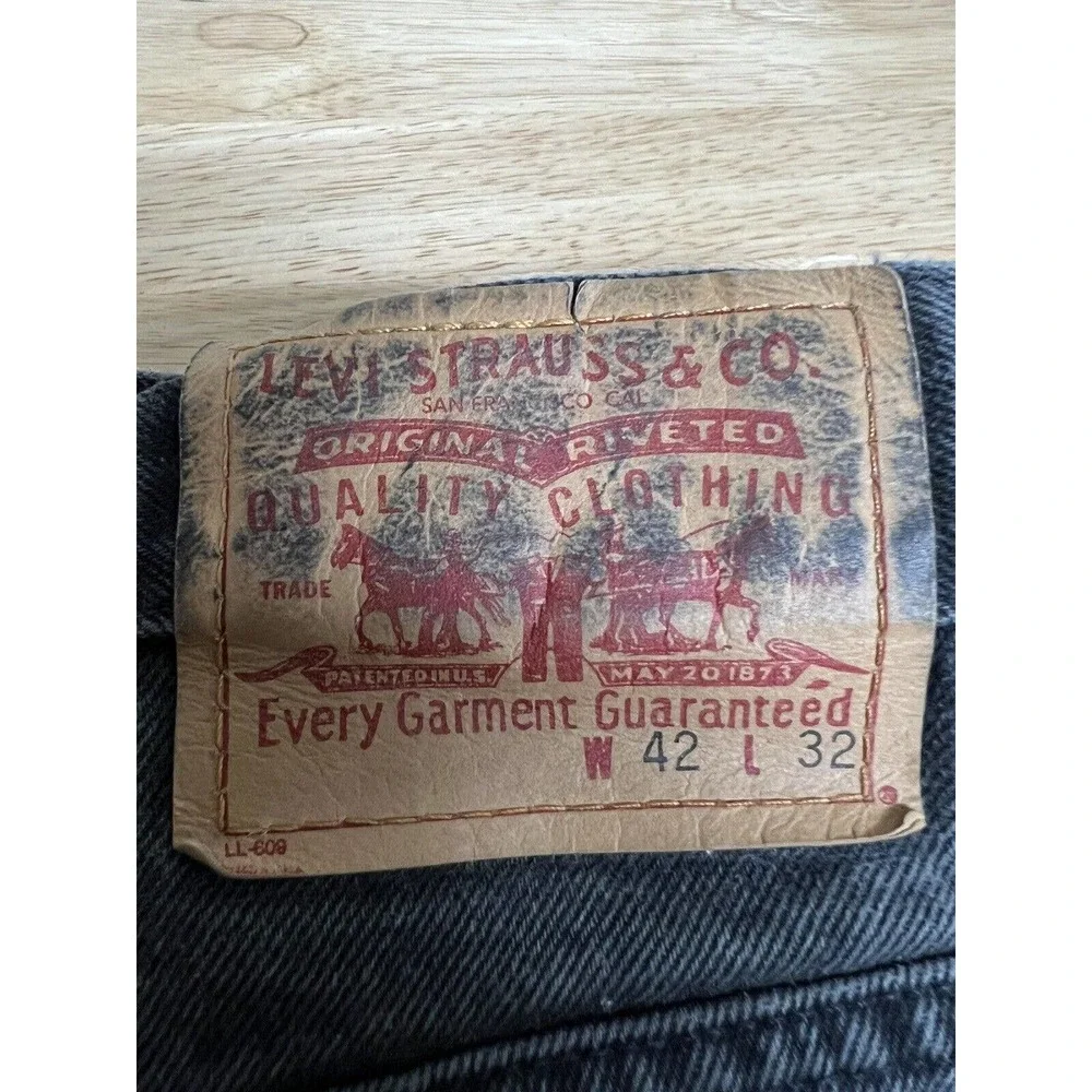 Levi’s 505 40x32 Distressed Regular Fit Straight‎ Leg Black Denim Vintage…